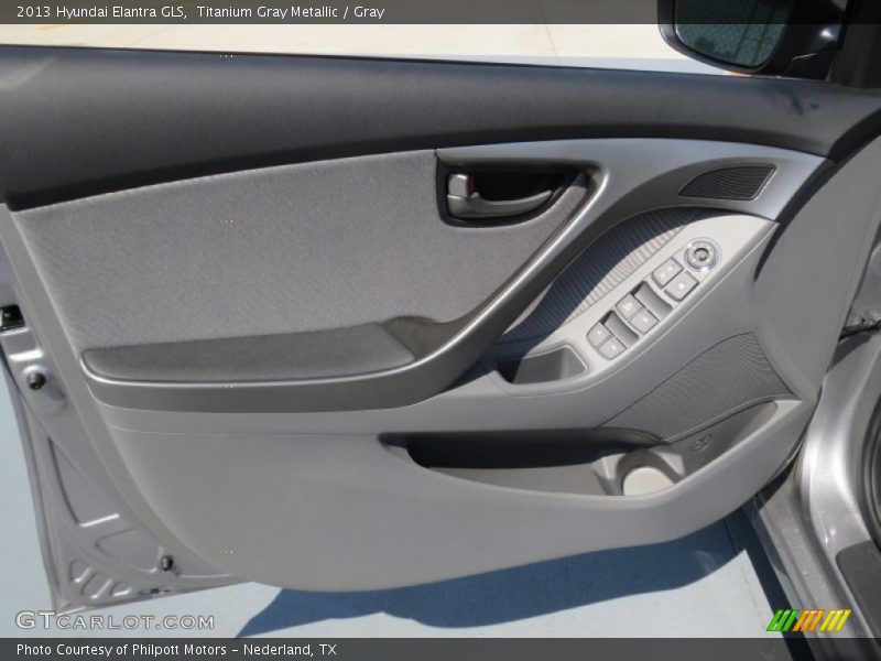 Titanium Gray Metallic / Gray 2013 Hyundai Elantra GLS