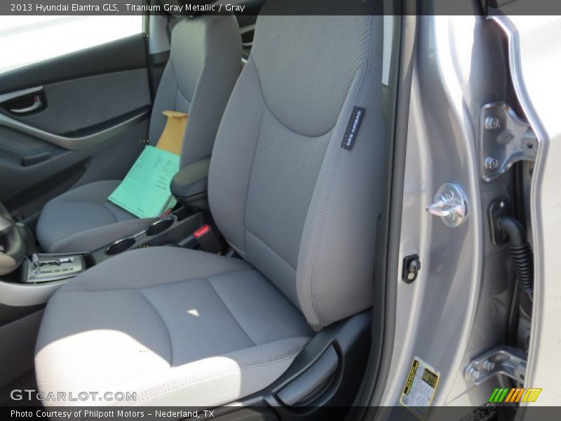 Titanium Gray Metallic / Gray 2013 Hyundai Elantra GLS