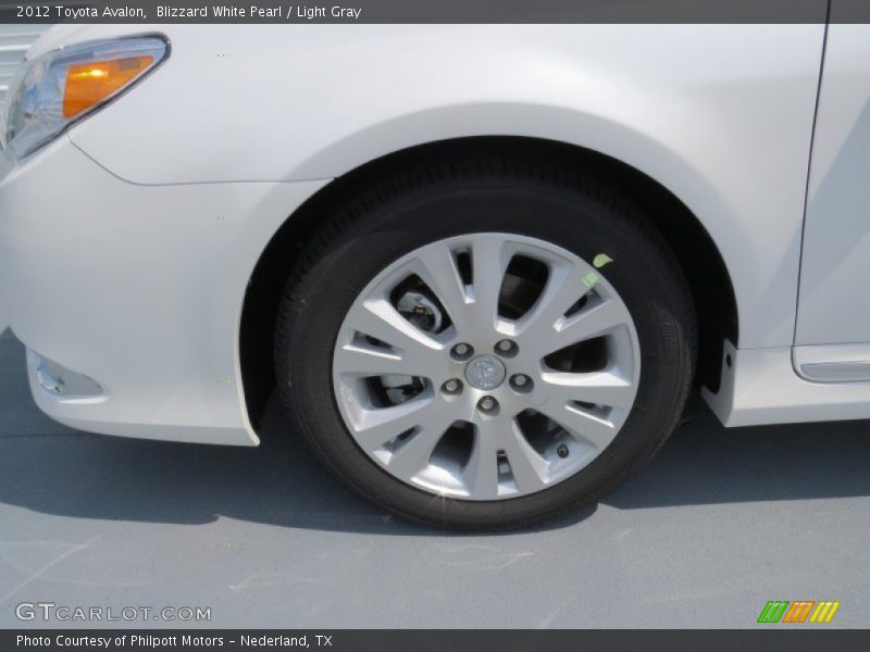 Blizzard White Pearl / Light Gray 2012 Toyota Avalon
