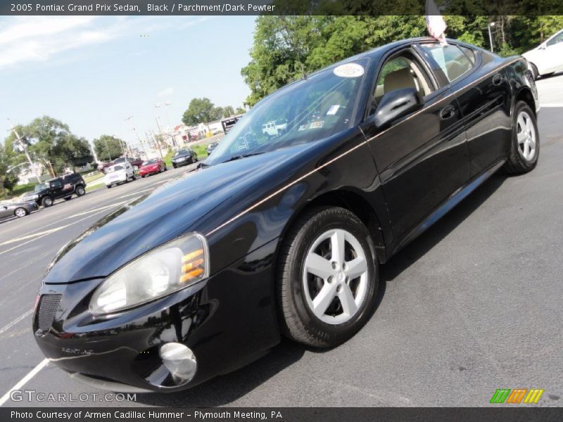 Black / Parchment/Dark Pewter 2005 Pontiac Grand Prix Sedan