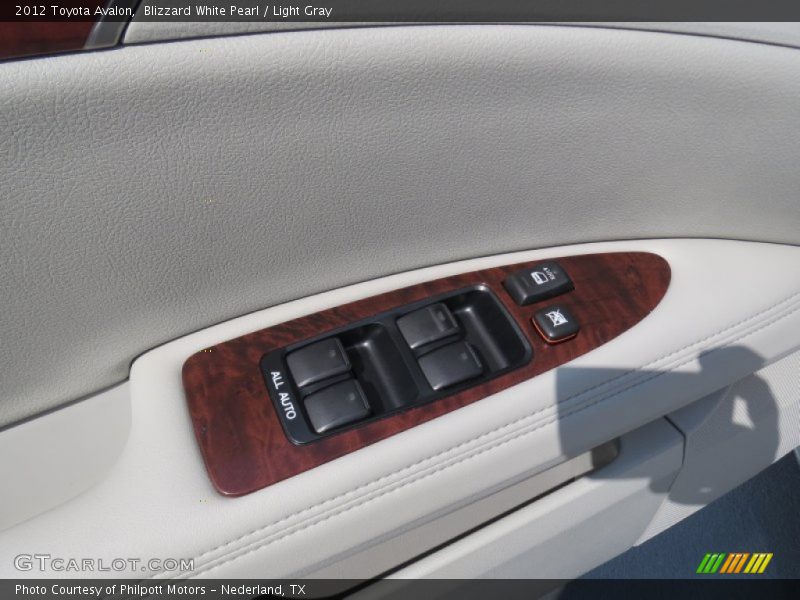 Blizzard White Pearl / Light Gray 2012 Toyota Avalon
