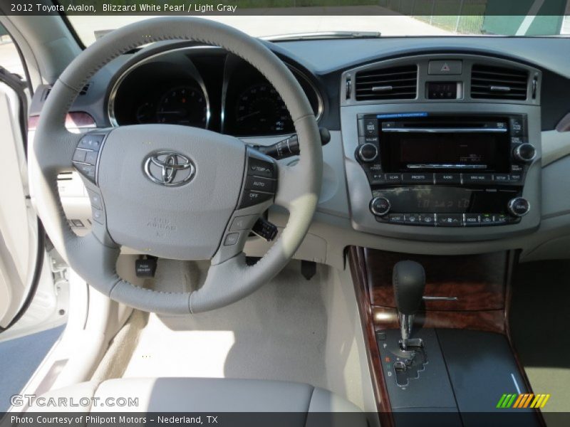 Blizzard White Pearl / Light Gray 2012 Toyota Avalon