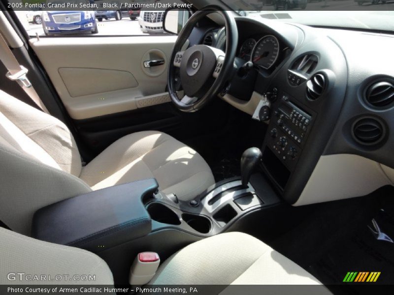 Black / Parchment/Dark Pewter 2005 Pontiac Grand Prix Sedan