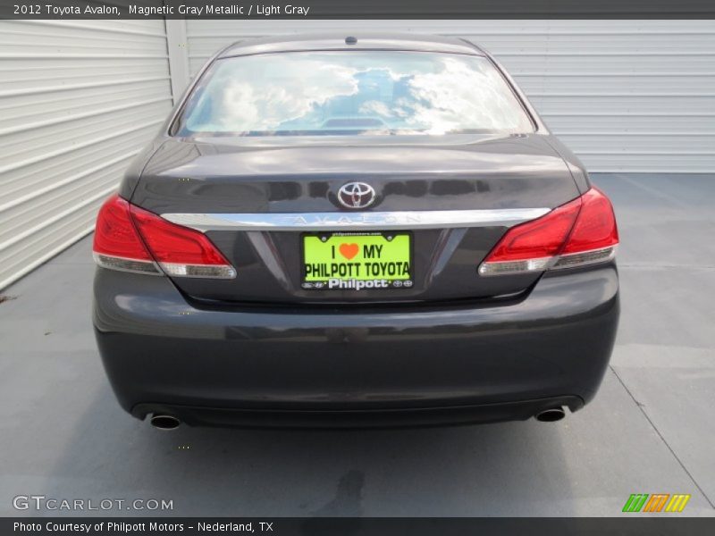 Magnetic Gray Metallic / Light Gray 2012 Toyota Avalon
