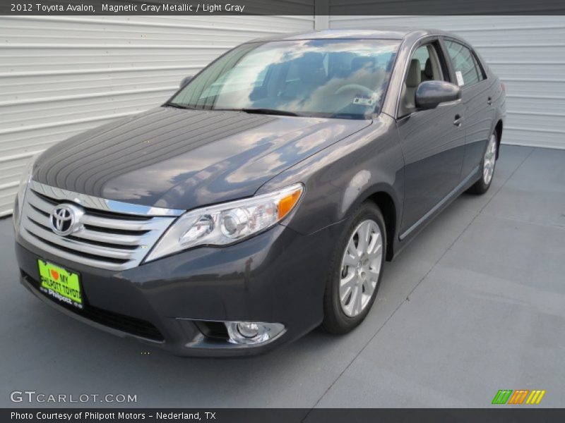 Magnetic Gray Metallic / Light Gray 2012 Toyota Avalon