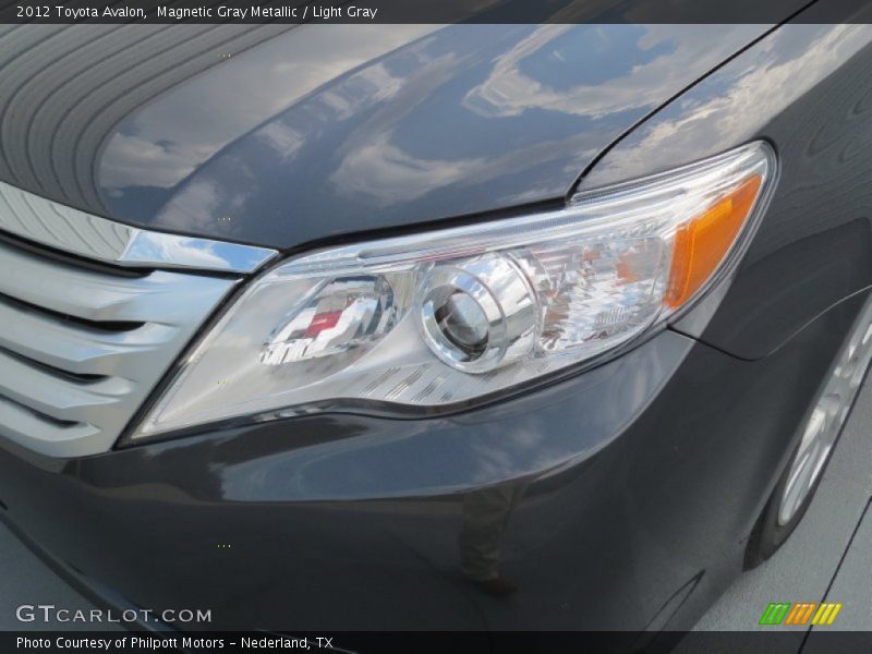 Magnetic Gray Metallic / Light Gray 2012 Toyota Avalon