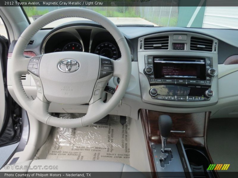 Magnetic Gray Metallic / Light Gray 2012 Toyota Avalon