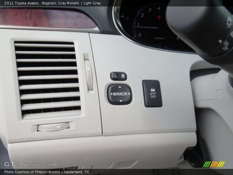 Magnetic Gray Metallic / Light Gray 2012 Toyota Avalon