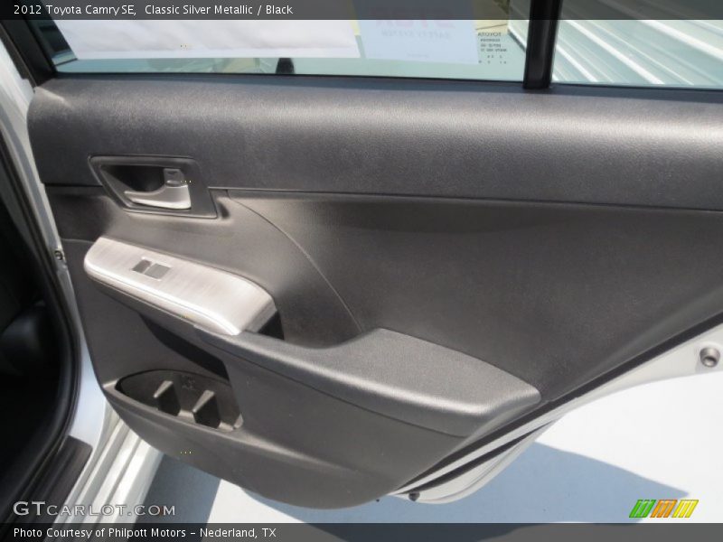 Classic Silver Metallic / Black 2012 Toyota Camry SE
