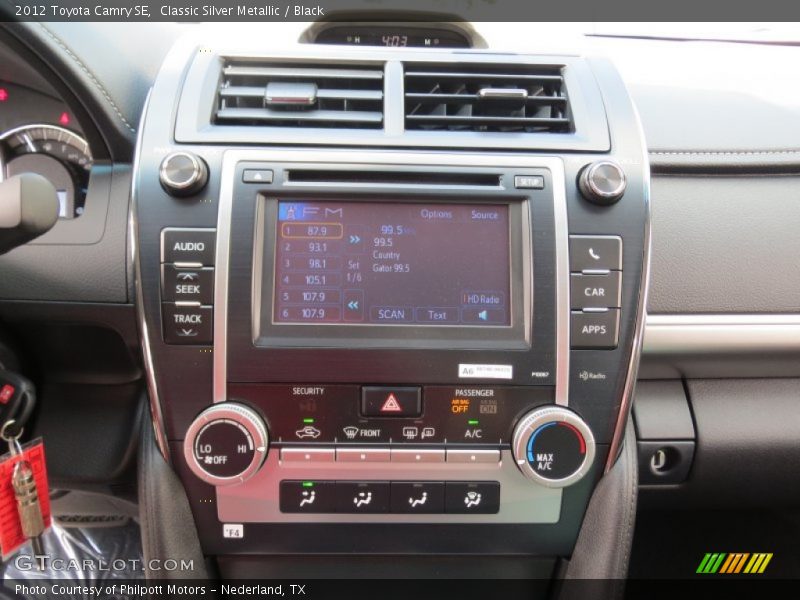 Classic Silver Metallic / Black 2012 Toyota Camry SE