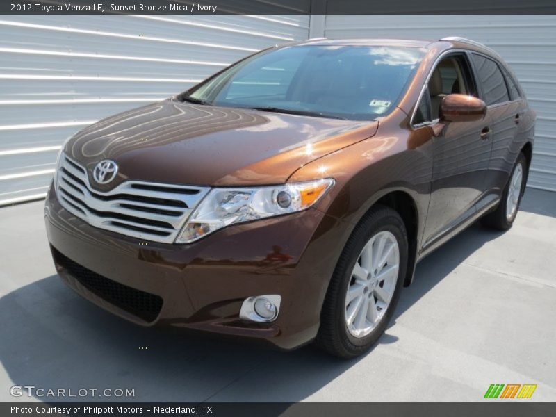 Sunset Bronze Mica / Ivory 2012 Toyota Venza LE