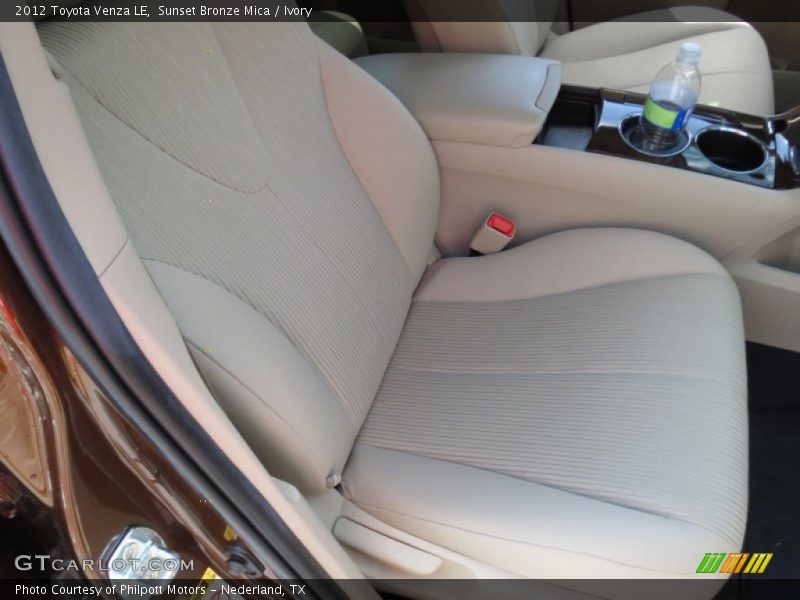 Sunset Bronze Mica / Ivory 2012 Toyota Venza LE