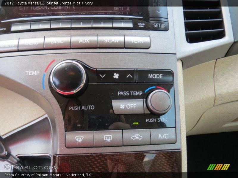 Sunset Bronze Mica / Ivory 2012 Toyota Venza LE