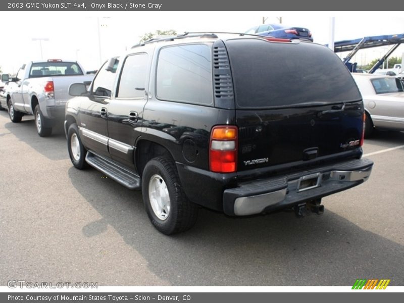 Onyx Black / Stone Gray 2003 GMC Yukon SLT 4x4