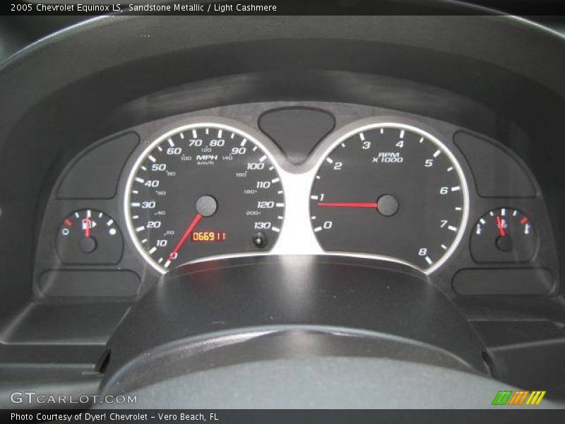 Sandstone Metallic / Light Cashmere 2005 Chevrolet Equinox LS