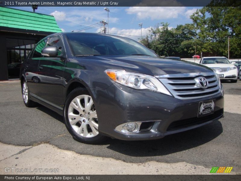 Magnetic Gray Metallic / Light Gray 2011 Toyota Avalon Limited