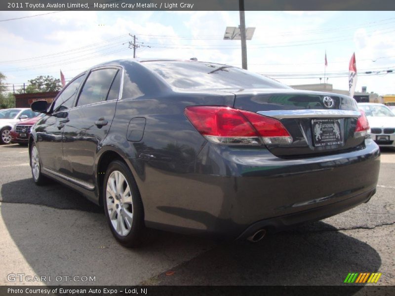 Magnetic Gray Metallic / Light Gray 2011 Toyota Avalon Limited