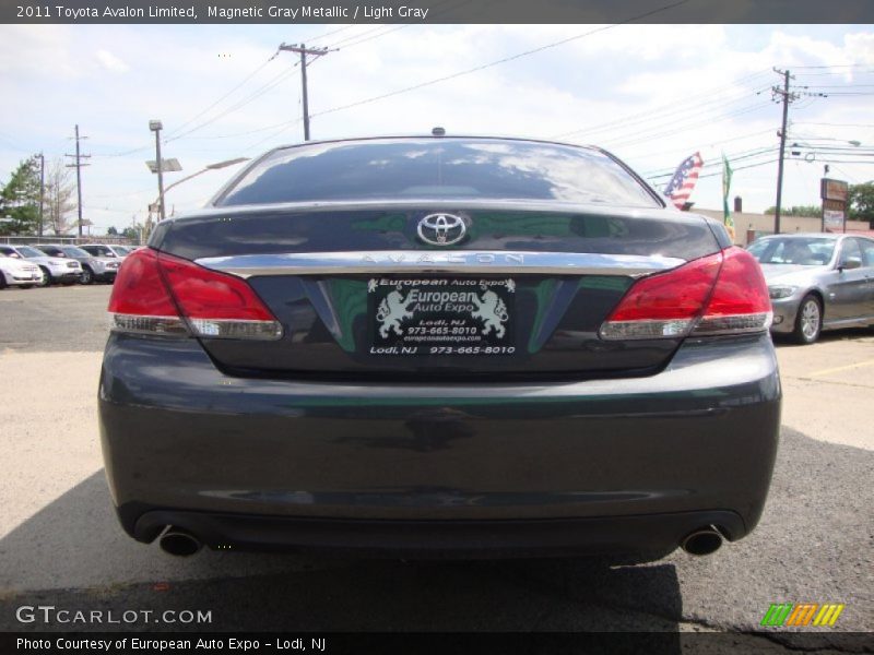 Magnetic Gray Metallic / Light Gray 2011 Toyota Avalon Limited