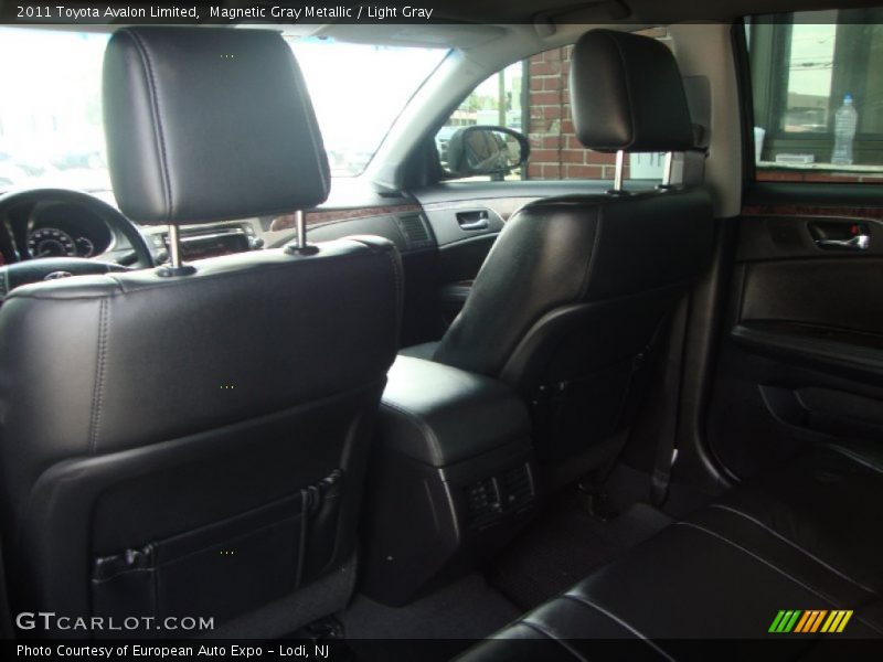 Magnetic Gray Metallic / Light Gray 2011 Toyota Avalon Limited