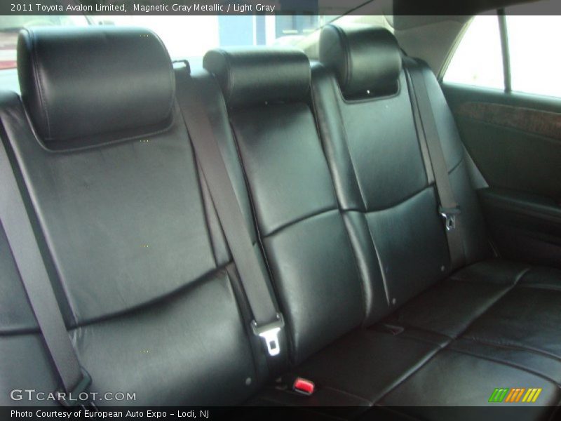 Magnetic Gray Metallic / Light Gray 2011 Toyota Avalon Limited