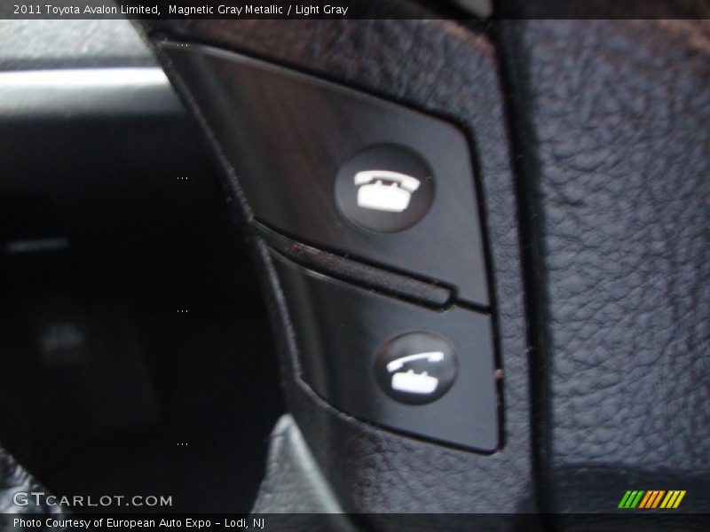 Magnetic Gray Metallic / Light Gray 2011 Toyota Avalon Limited