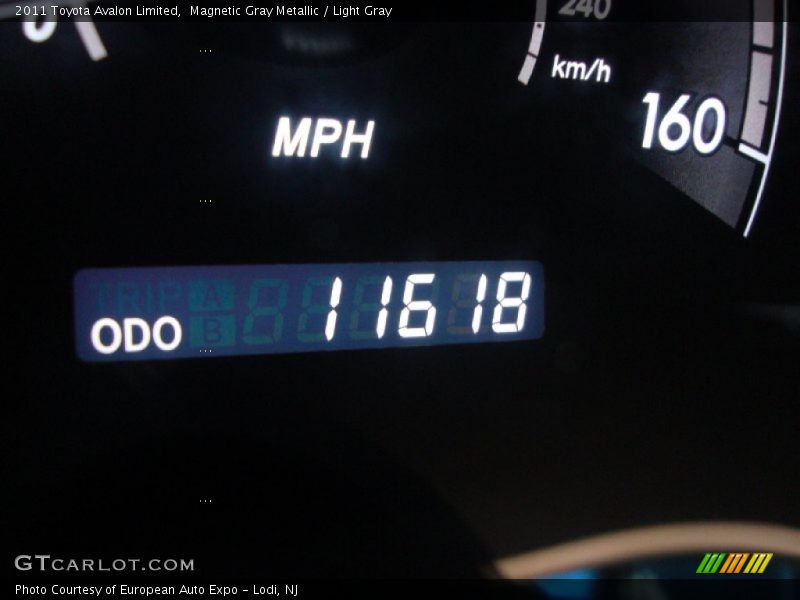 Magnetic Gray Metallic / Light Gray 2011 Toyota Avalon Limited