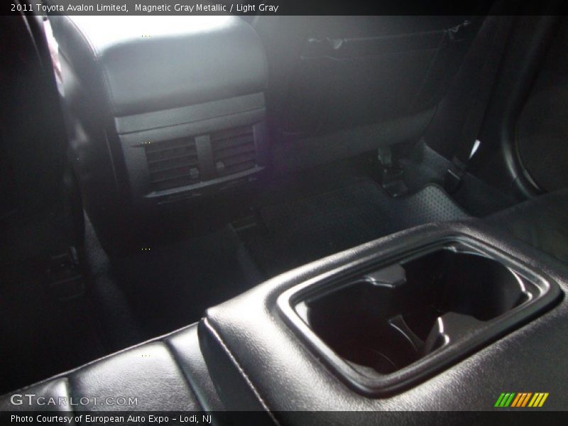 Magnetic Gray Metallic / Light Gray 2011 Toyota Avalon Limited