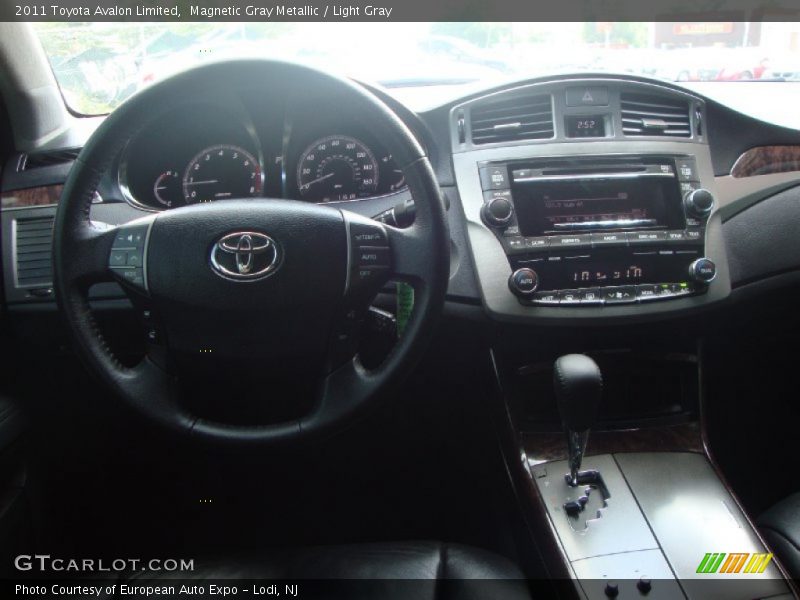 Magnetic Gray Metallic / Light Gray 2011 Toyota Avalon Limited