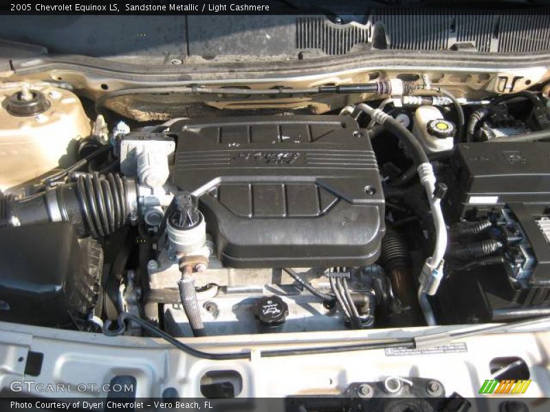 Sandstone Metallic / Light Cashmere 2005 Chevrolet Equinox LS