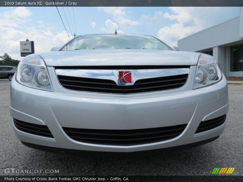 Quicksilver / Gray 2009 Saturn Aura XE