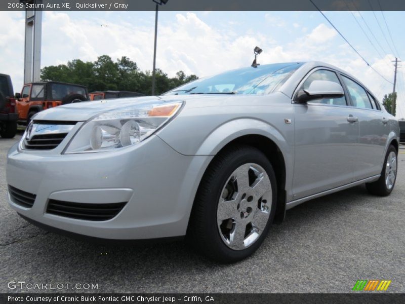 Quicksilver / Gray 2009 Saturn Aura XE