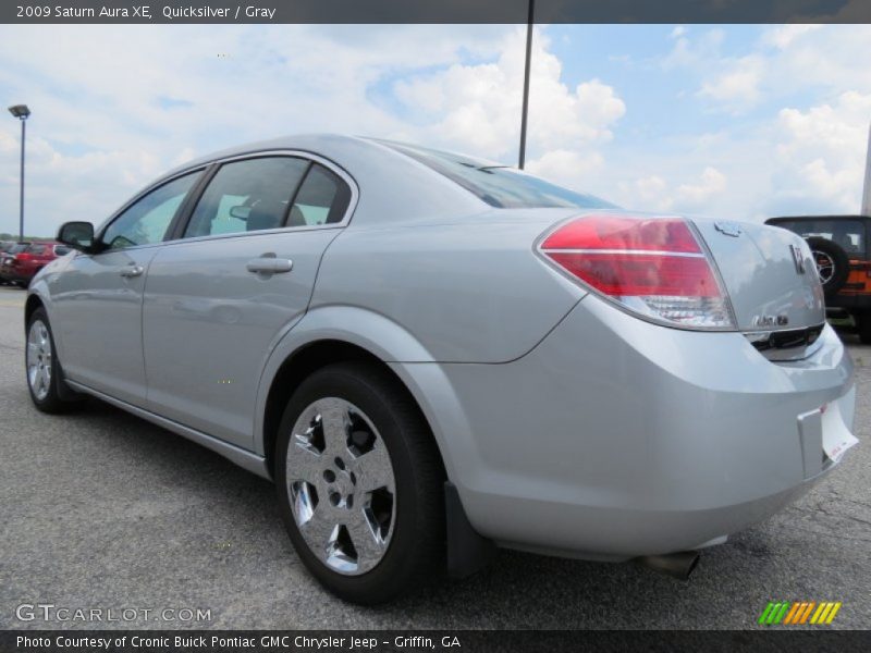 Quicksilver / Gray 2009 Saturn Aura XE