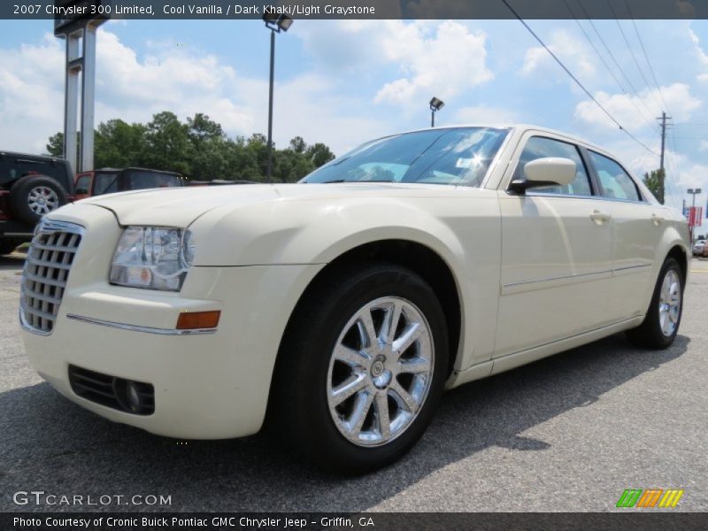 Cool Vanilla / Dark Khaki/Light Graystone 2007 Chrysler 300 Limited