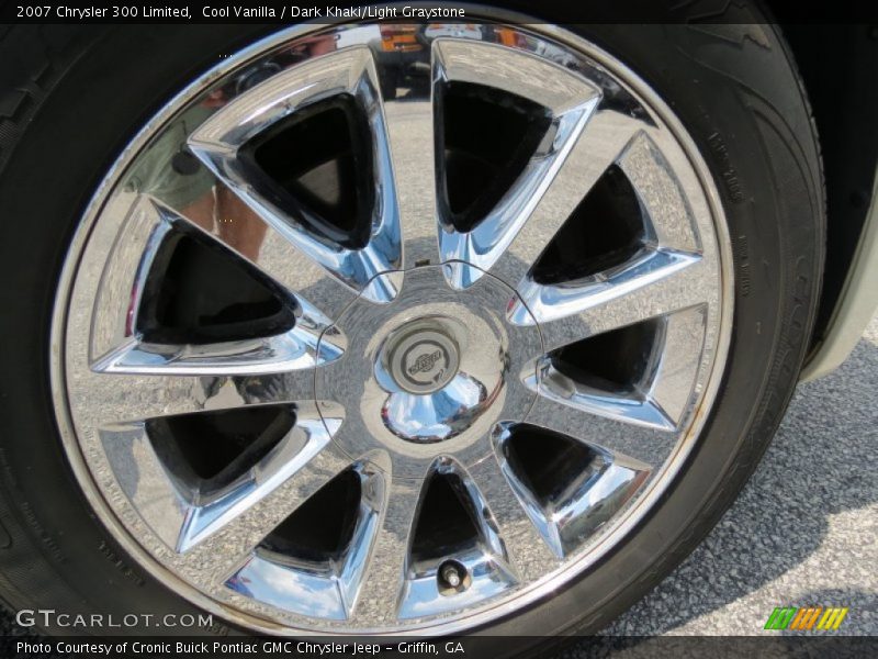 Cool Vanilla / Dark Khaki/Light Graystone 2007 Chrysler 300 Limited