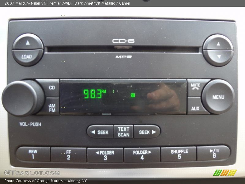 Audio System of 2007 Milan V6 Premier AWD