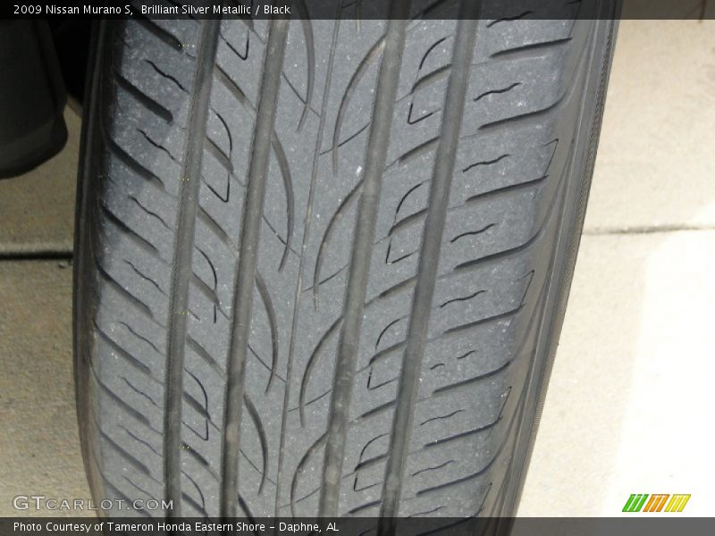 Brilliant Silver Metallic / Black 2009 Nissan Murano S