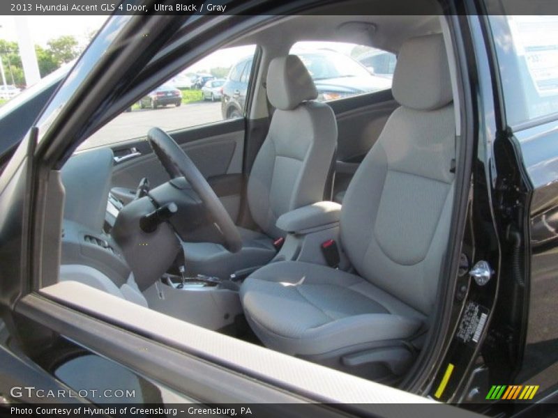 Ultra Black / Gray 2013 Hyundai Accent GLS 4 Door