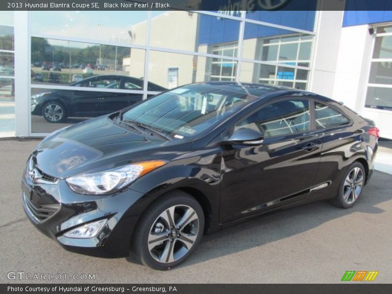 Black Noir Pearl / Black 2013 Hyundai Elantra Coupe SE