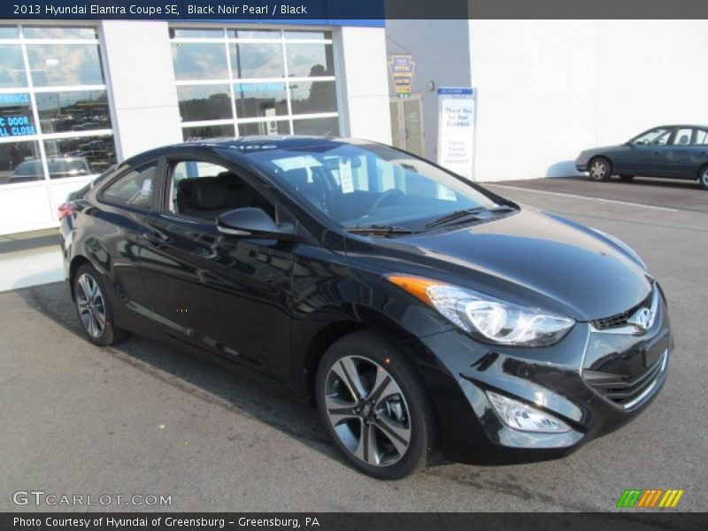Black Noir Pearl / Black 2013 Hyundai Elantra Coupe SE