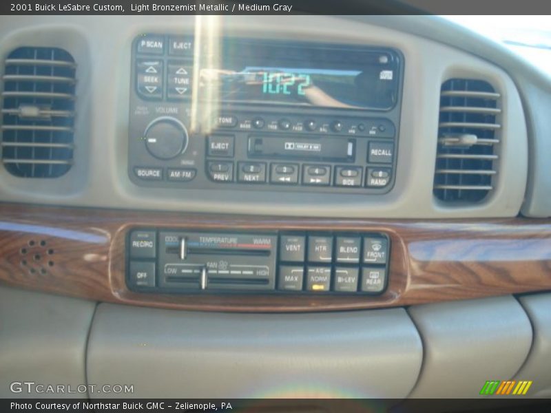 Light Bronzemist Metallic / Medium Gray 2001 Buick LeSabre Custom