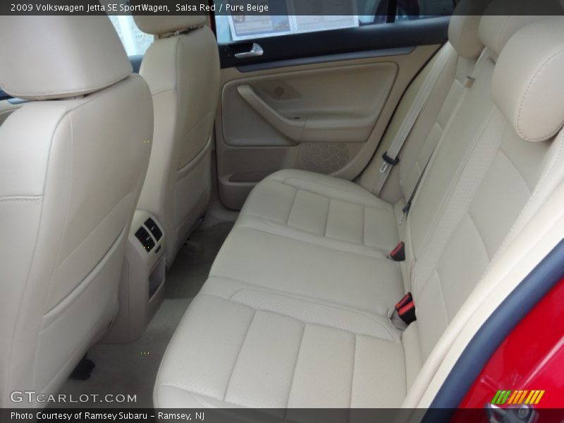  2009 Jetta SE SportWagen Pure Beige Interior
