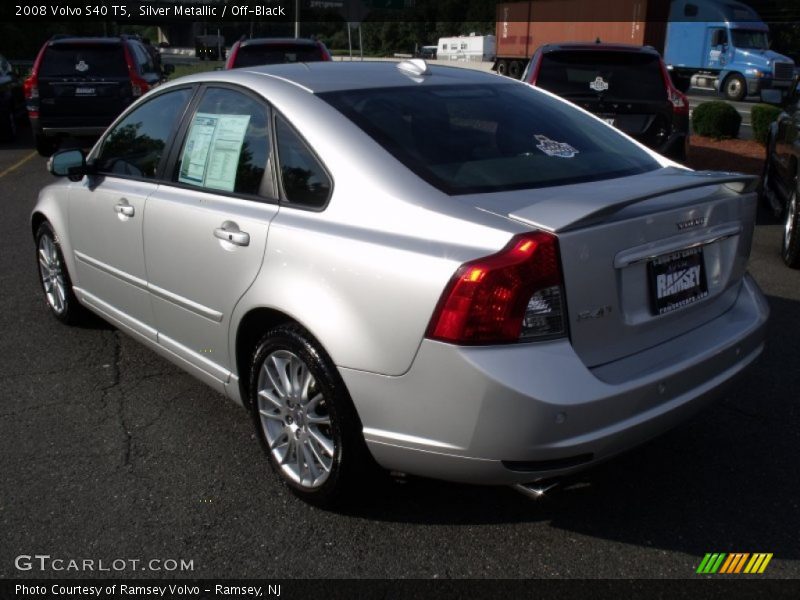 Silver Metallic / Off-Black 2008 Volvo S40 T5