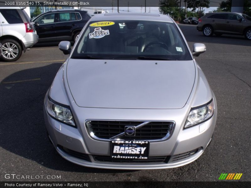 Silver Metallic / Off-Black 2008 Volvo S40 T5