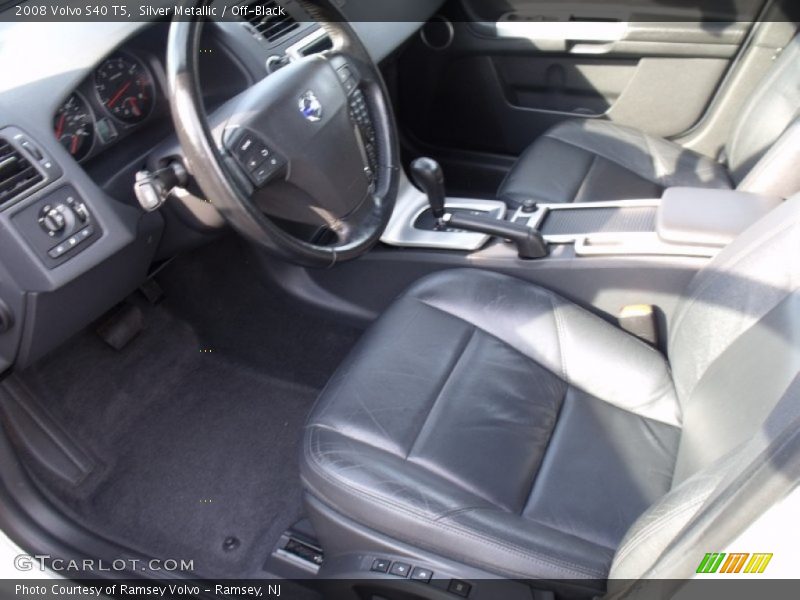  2008 S40 T5 Off-Black Interior