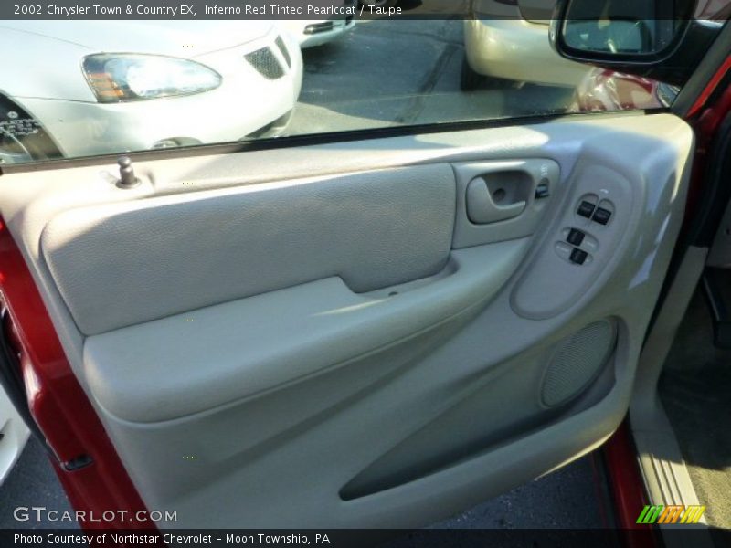Inferno Red Tinted Pearlcoat / Taupe 2002 Chrysler Town & Country EX