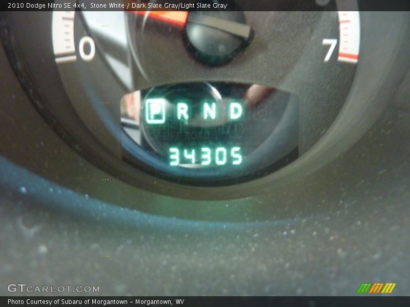 Stone White / Dark Slate Gray/Light Slate Gray 2010 Dodge Nitro SE 4x4