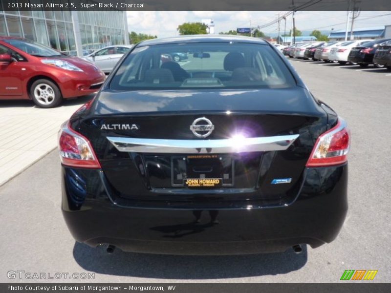 Super Black / Charcoal 2013 Nissan Altima 2.5