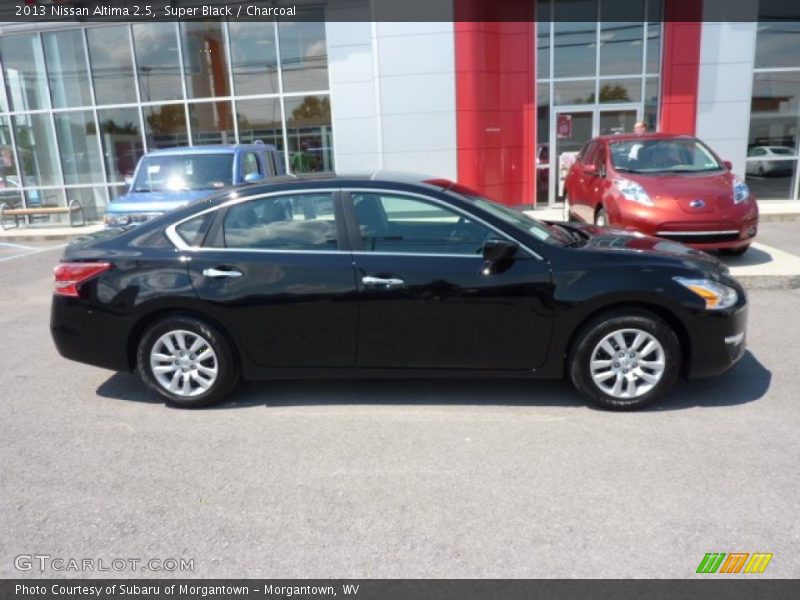 Super Black / Charcoal 2013 Nissan Altima 2.5