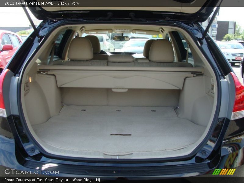 Black / Ivory 2011 Toyota Venza I4 AWD