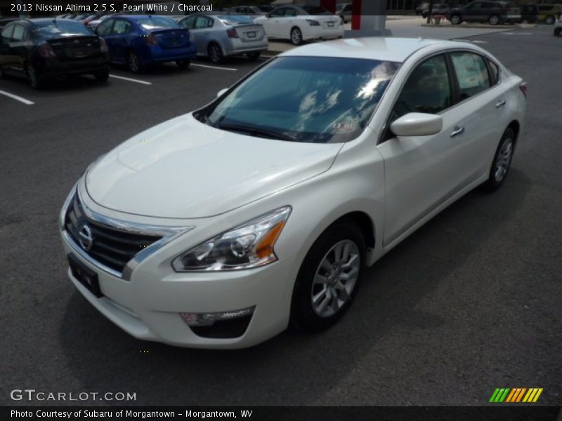 Pearl White / Charcoal 2013 Nissan Altima 2.5 S